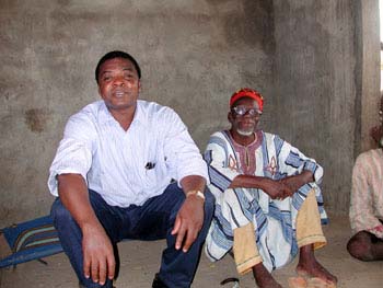 André Silga et son Père, chef du Village